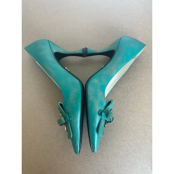 NWOB PRADA Leather Emerald Green Bow Top Faux Zipper Pointed Toe Heel Pumps 5.5 - Picture 5 of 12